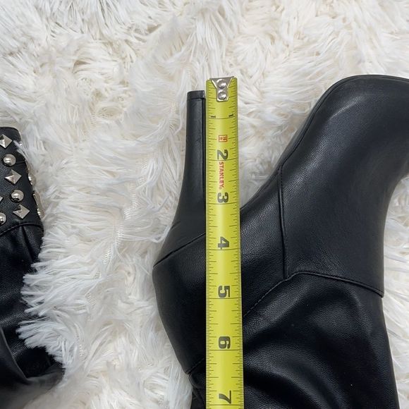 BCBG tall boots 6B - Picture 8 of 11